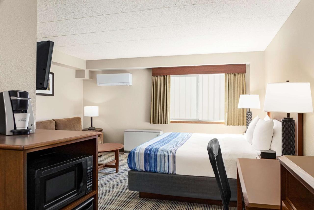 Americinn By Wyndham Roseau Exterior photo